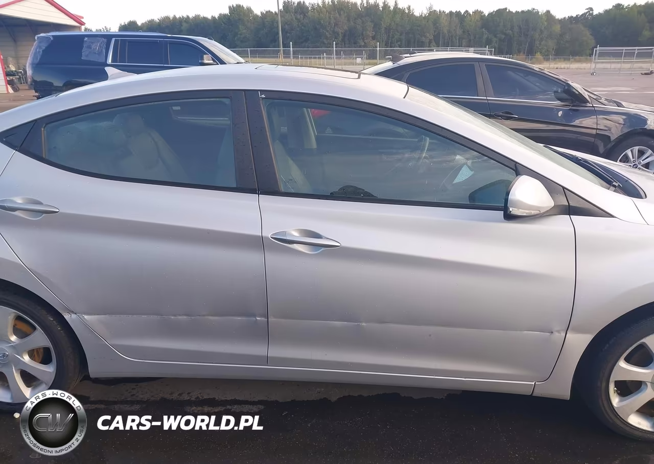 2013 Hyundai Elantra Gls-Limited VIN:KMHDH4AEXDU888200 - 13