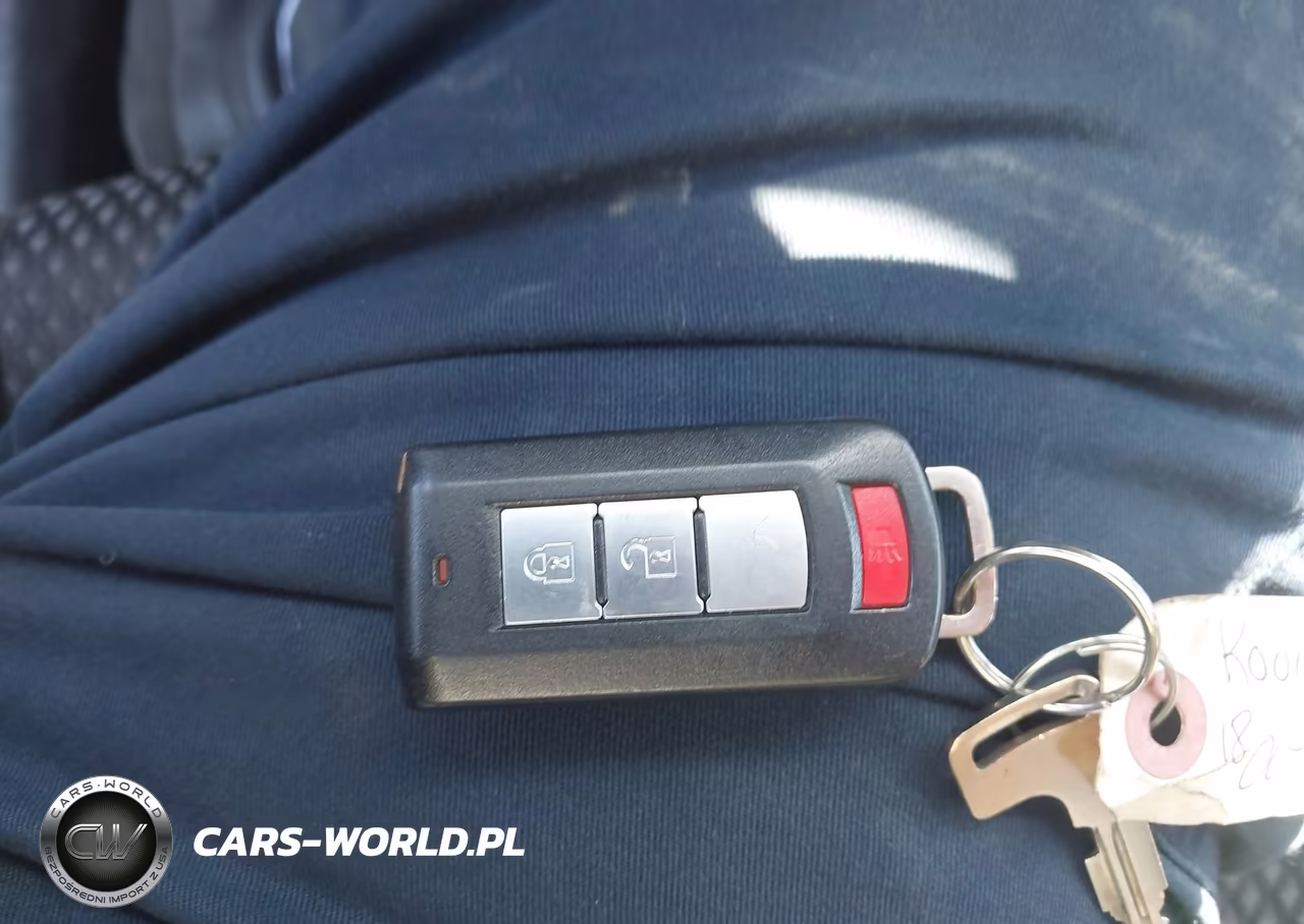 2018 Mitsubishi Outlander Le VIN:JA4AZ3A31JZ019278 - 11