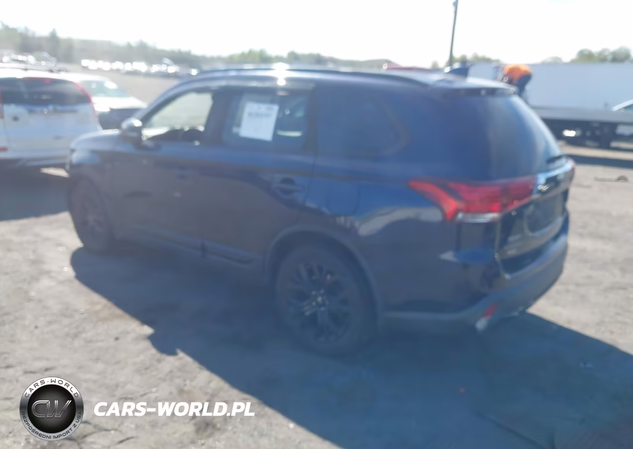 2018 Mitsubishi Outlander Le VIN:JA4AZ3A31JZ019278 - 3