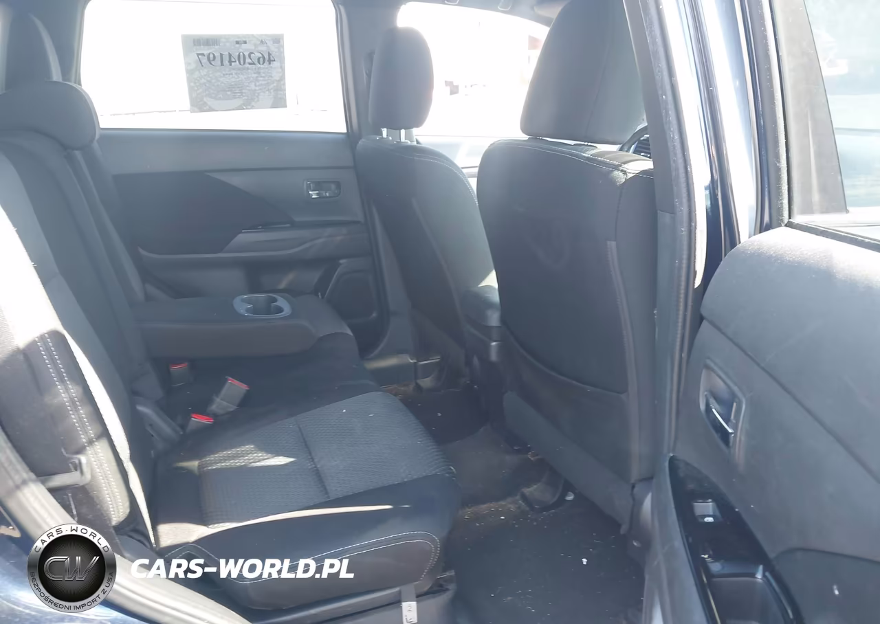 2018 Mitsubishi Outlander Le VIN:JA4AZ3A31JZ019278 - 8