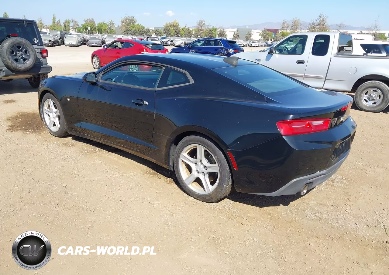 2017 Chevrolet Camaro 1Lt VIN:1G1FB1RS8H0182114 - 3