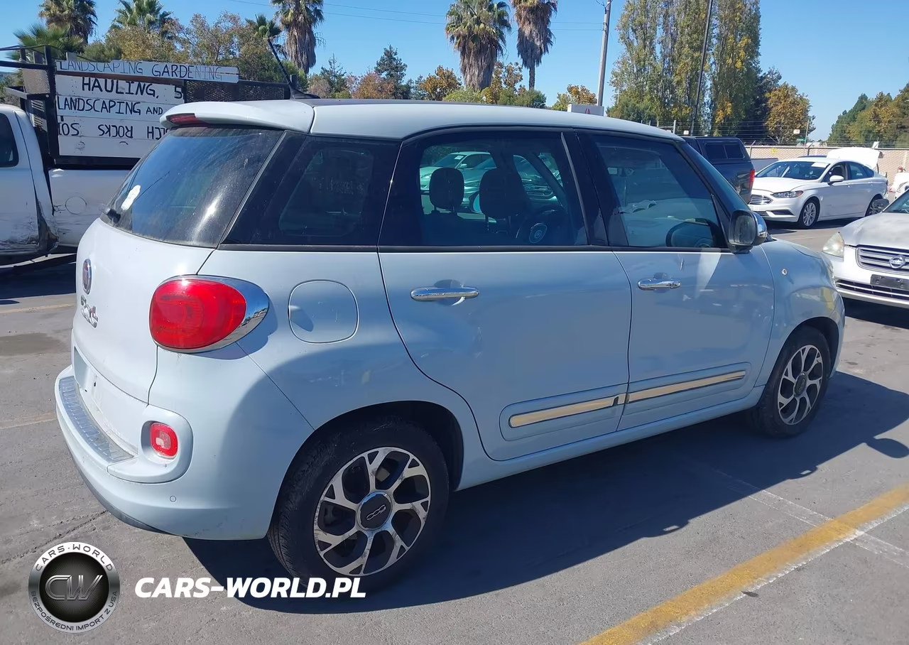 2014 Fiat 500L Lounge VIN:ZFBCFACH0EZ007698 - 4