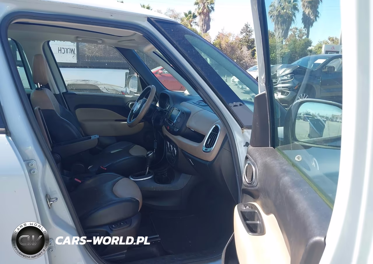 2014 Fiat 500L Lounge VIN:ZFBCFACH0EZ007698 - 5