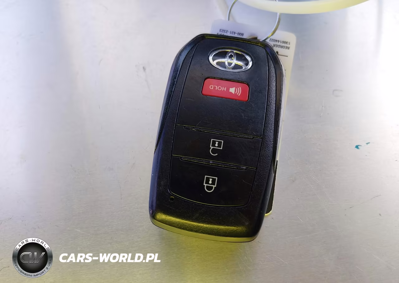 2023 Toyota Prius Le VIN:JTDACAAU5P3013855 - 11