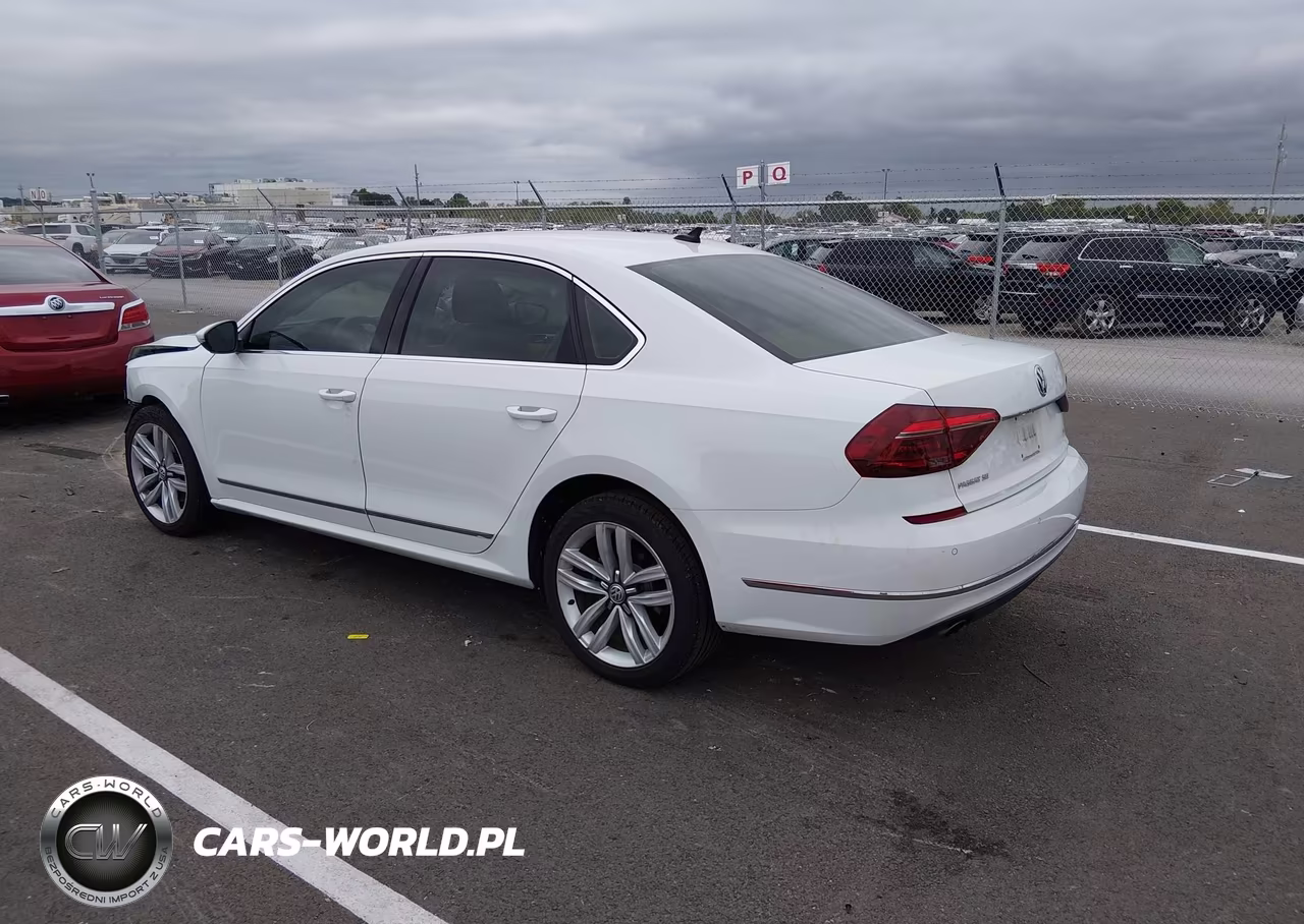 2017 Volkswagen Passat 1.8T Se VIN:1VWGT7A38HC048201 - 3