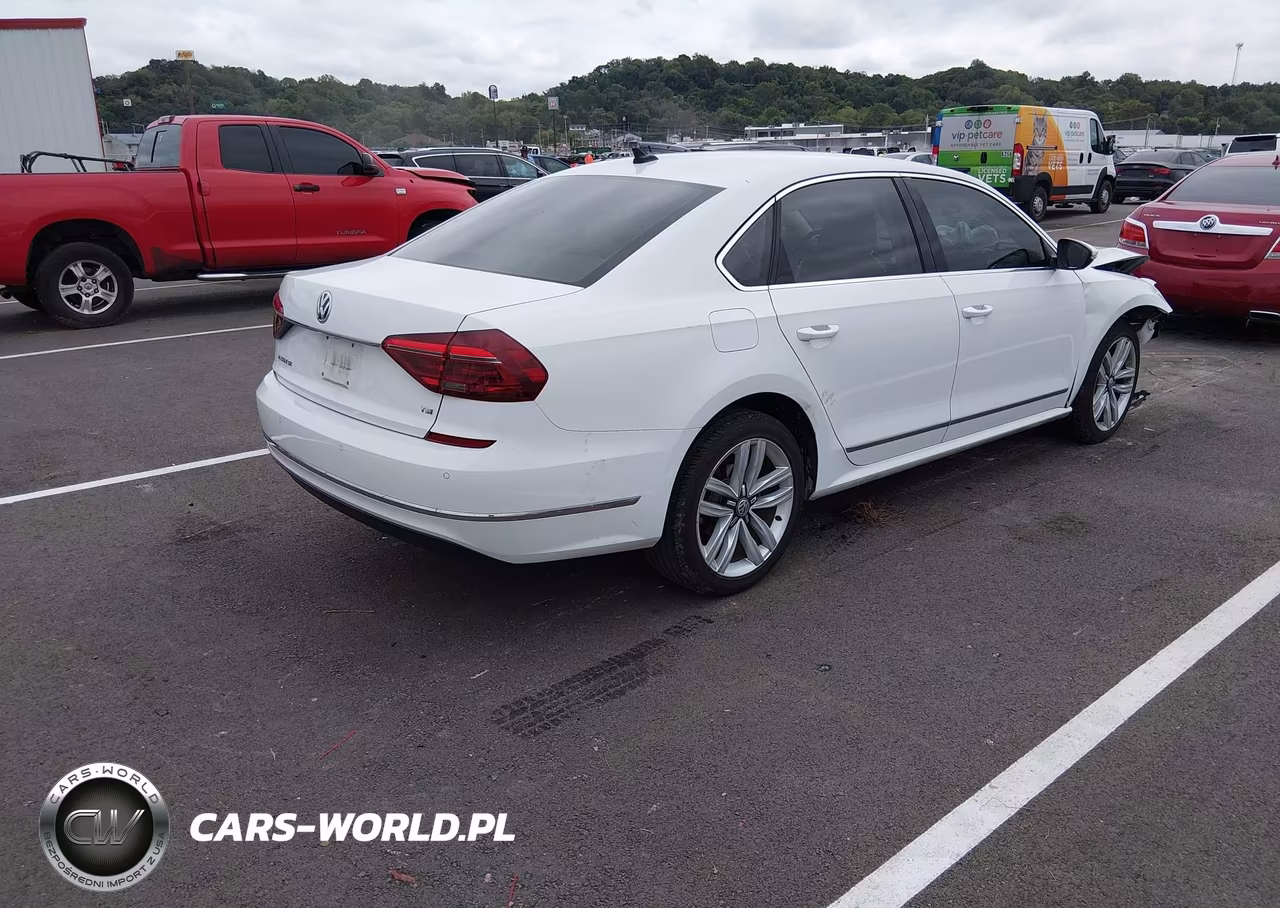 2017 Volkswagen Passat 1.8T Se VIN:1VWGT7A38HC048201 - 4