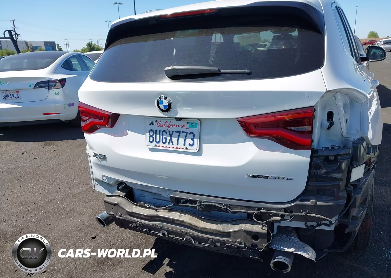2021 BMW X3 xDrive30E VIN:5UXTS1C03M9F21595 - 6