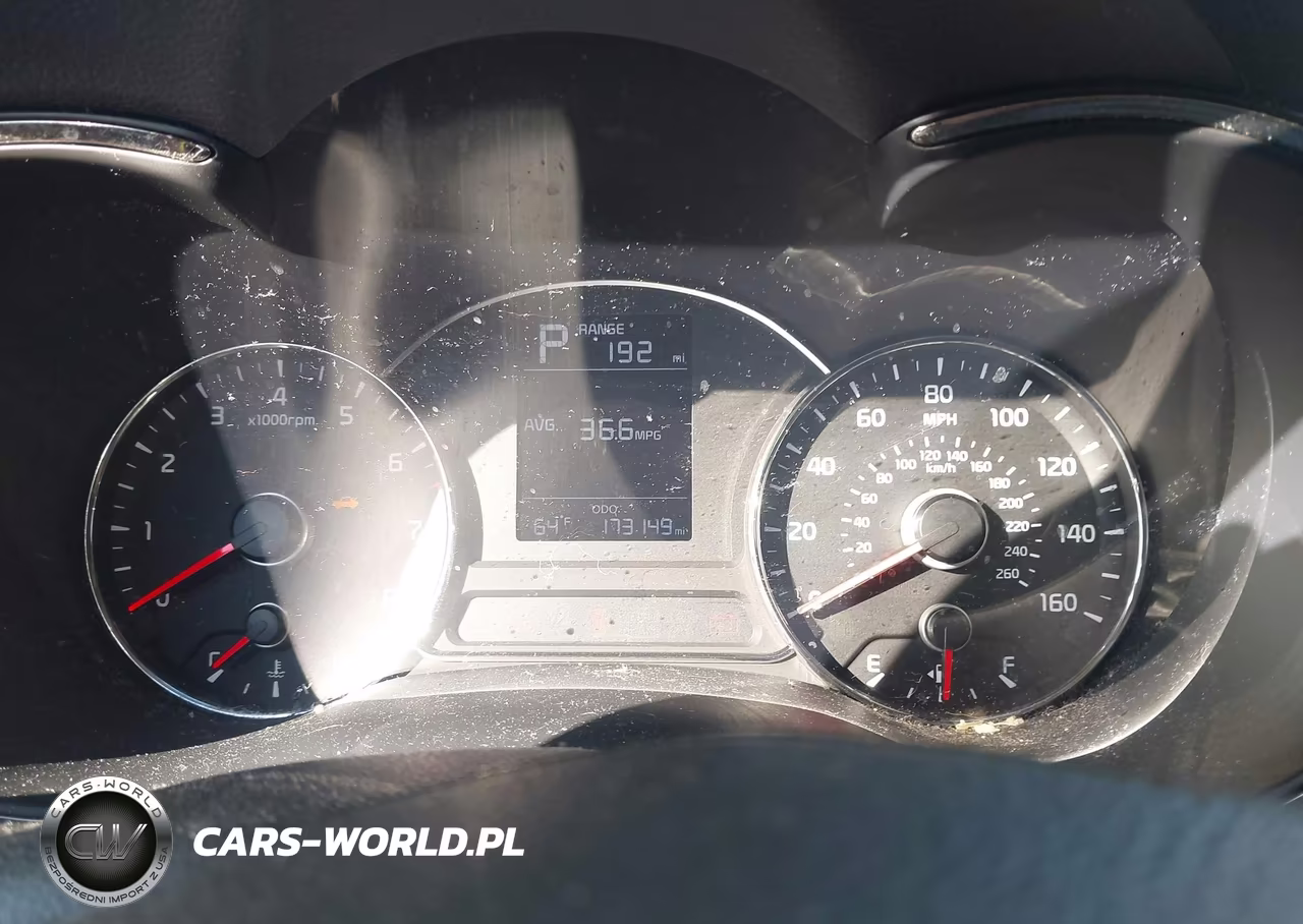 2018 Kia Forte Lx VIN:3KPFK4A78JE167352 - 7