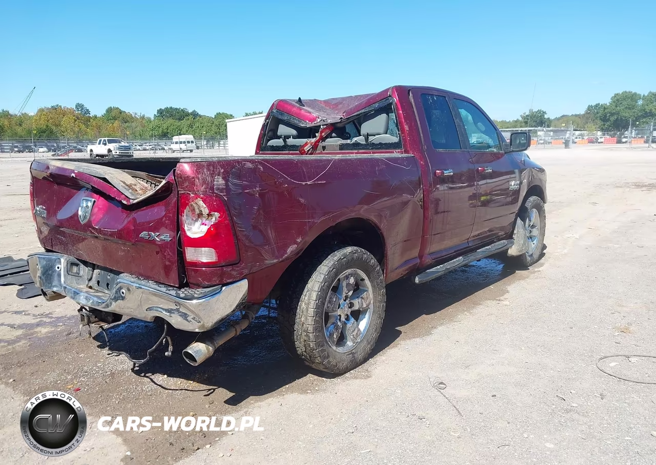 2018 Ram 1500 Big Horn 4X4 6'4 Box VIN:1C6RR7GT8JS106764 - 4