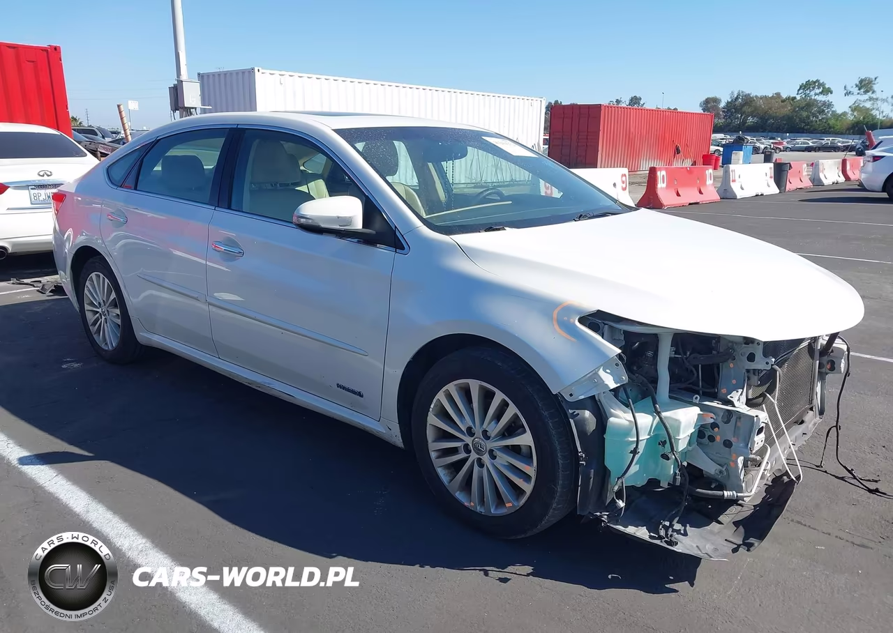 2015 Toyota Avalon Hybrid Limited – zdjęcie 1 z 17