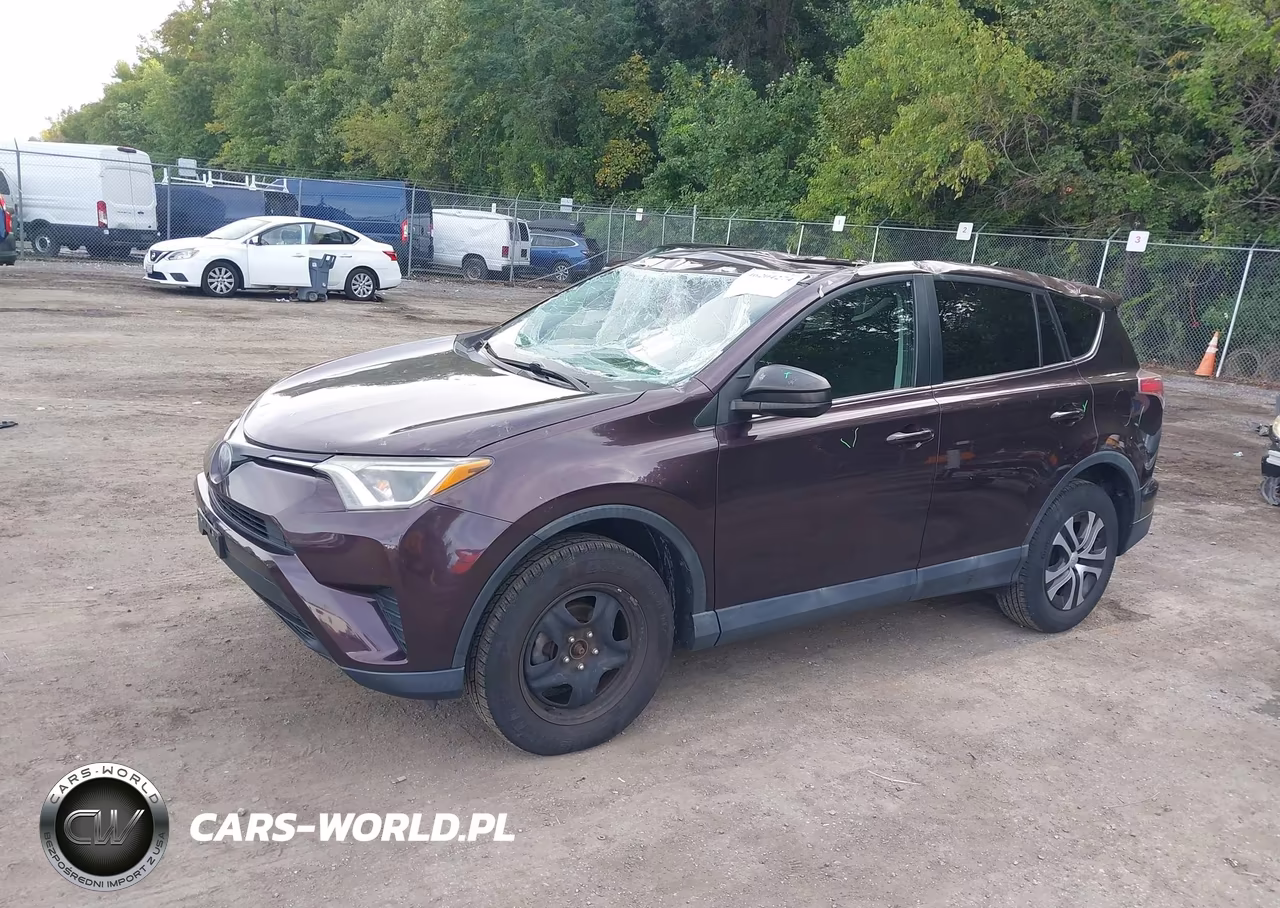 2018 Toyota Rav4 Le VIN:2T3BFREVXJW714067 - 2