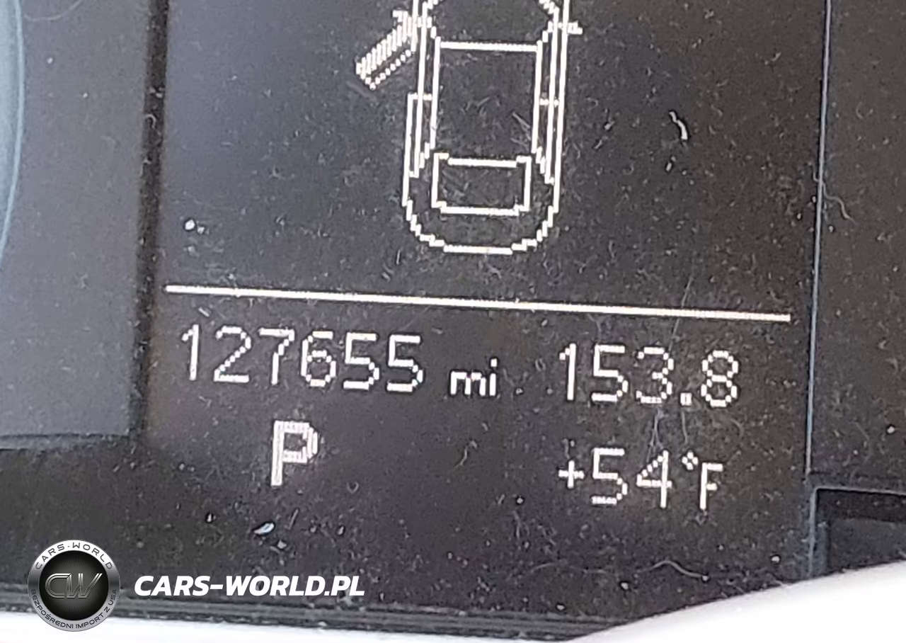 2016 Audi A4 Premium VIN:WAUBFAFLXGN011936 - 16