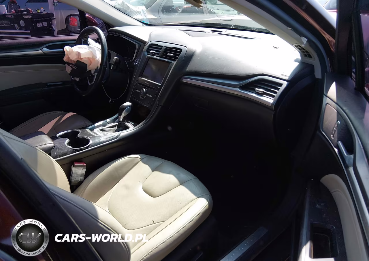 2016 Ford Fusion Titanium VIN:3FA6P0K90GR118941 - 5