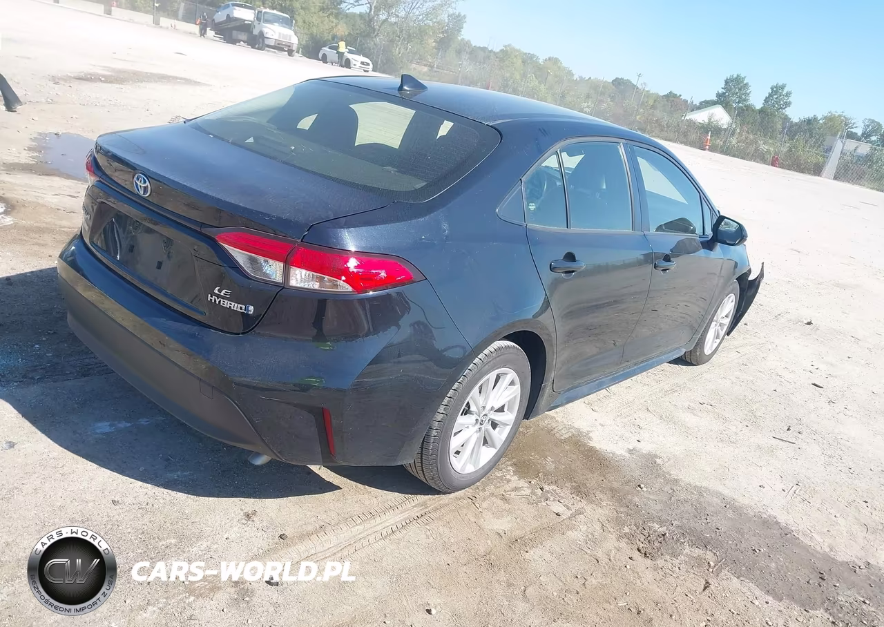 2023 Toyota Corolla Hybrid Le VIN:JTDBCMFE8P3008818 - 4