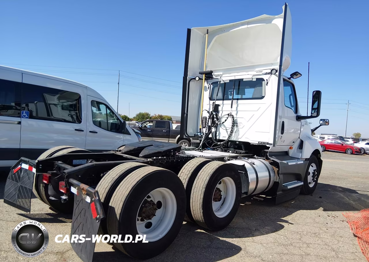 2021 International Lt VIN:3HSDZTZR7MN559981 - 4