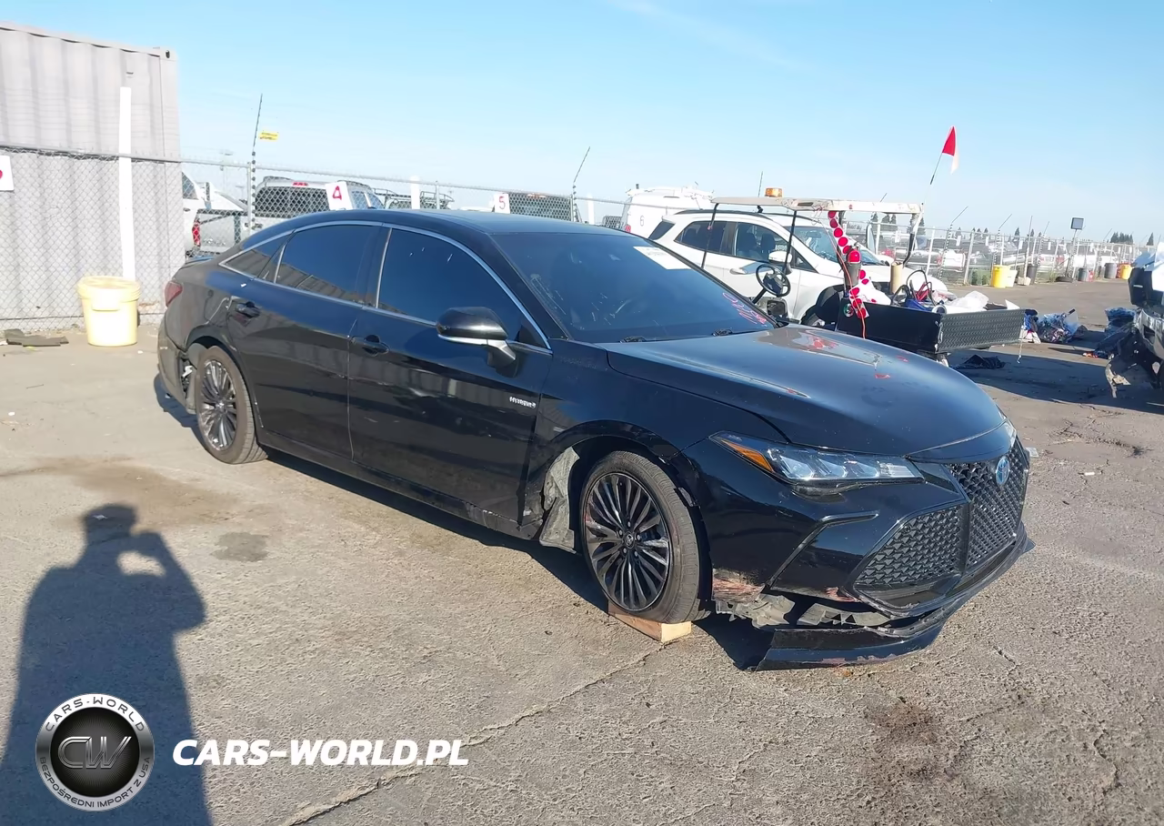 2019 Toyota Avalon Hybrid Xse