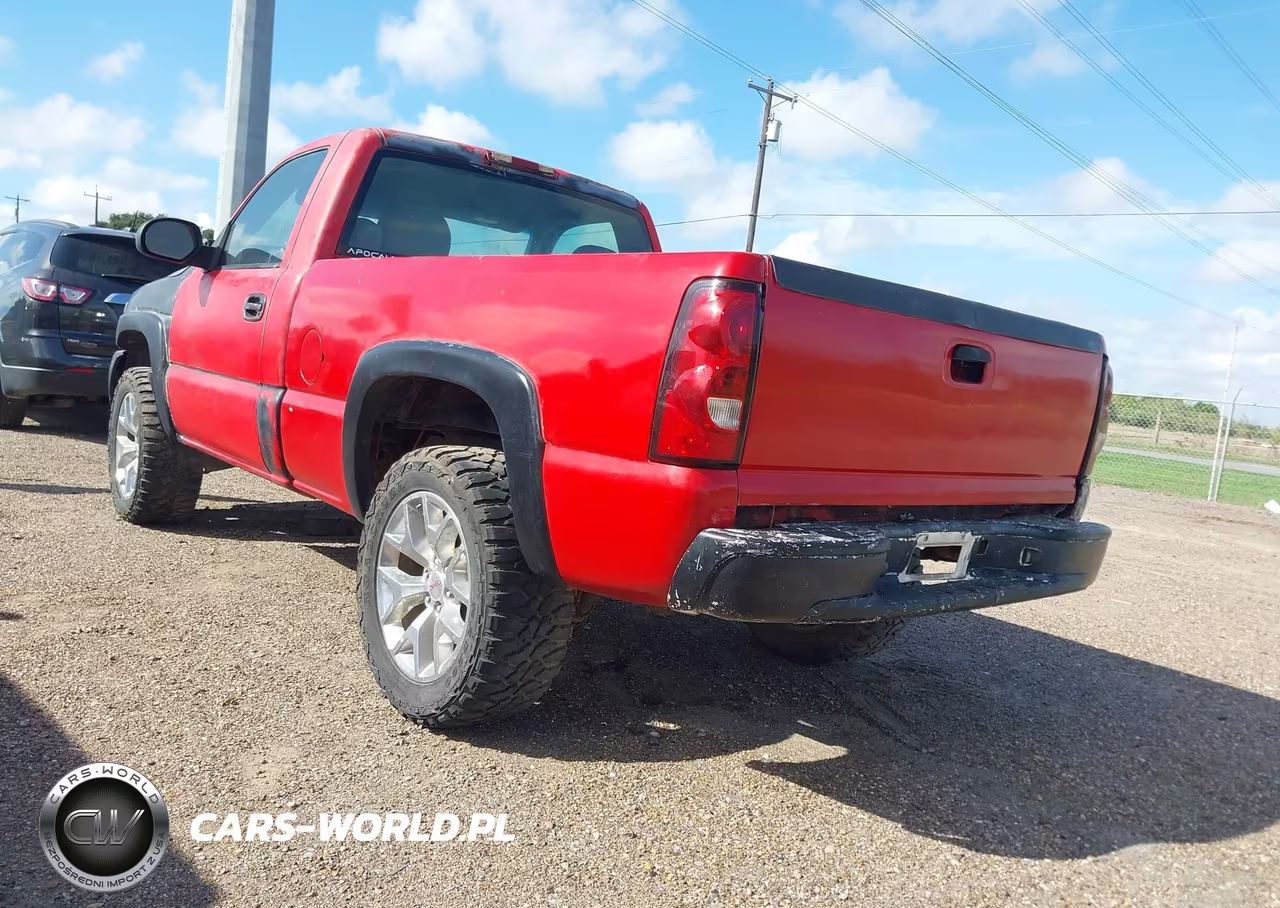 1999 Chevrolet Silverado 1500 VIN:1GCEC14WXXZ153590 - 3