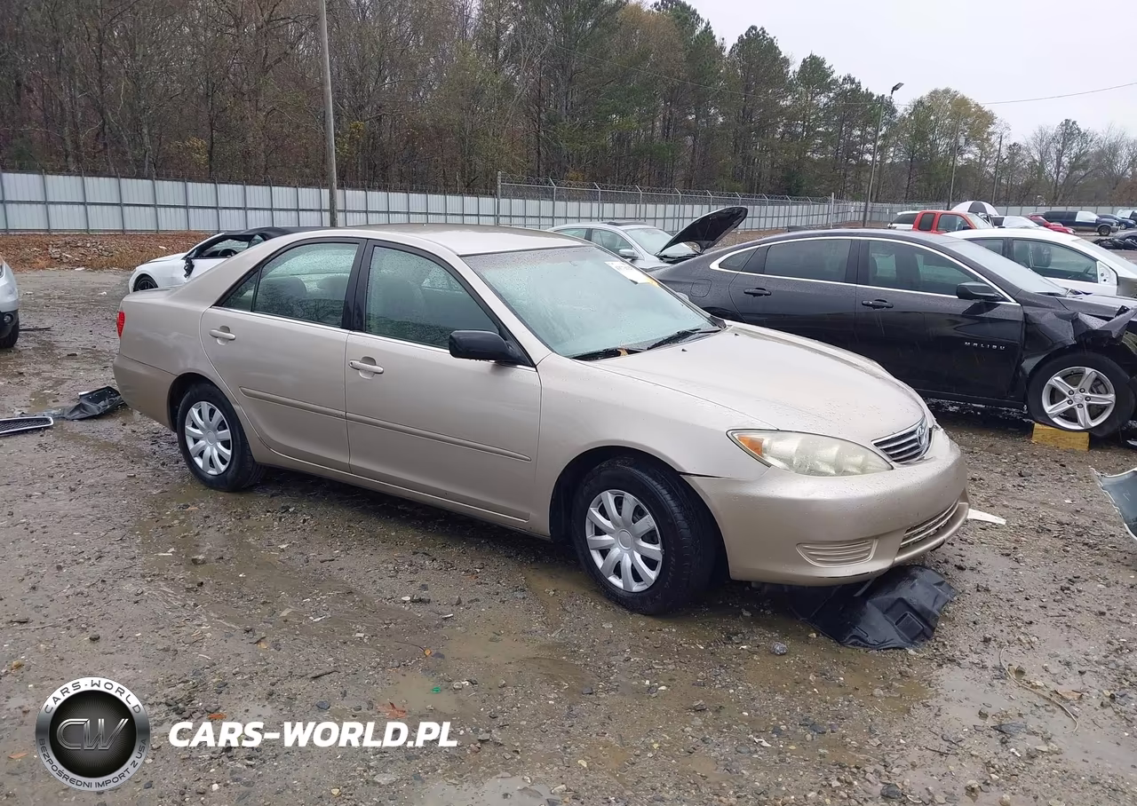 2005 Toyota Camry Std – zdjęcie 1 z 16