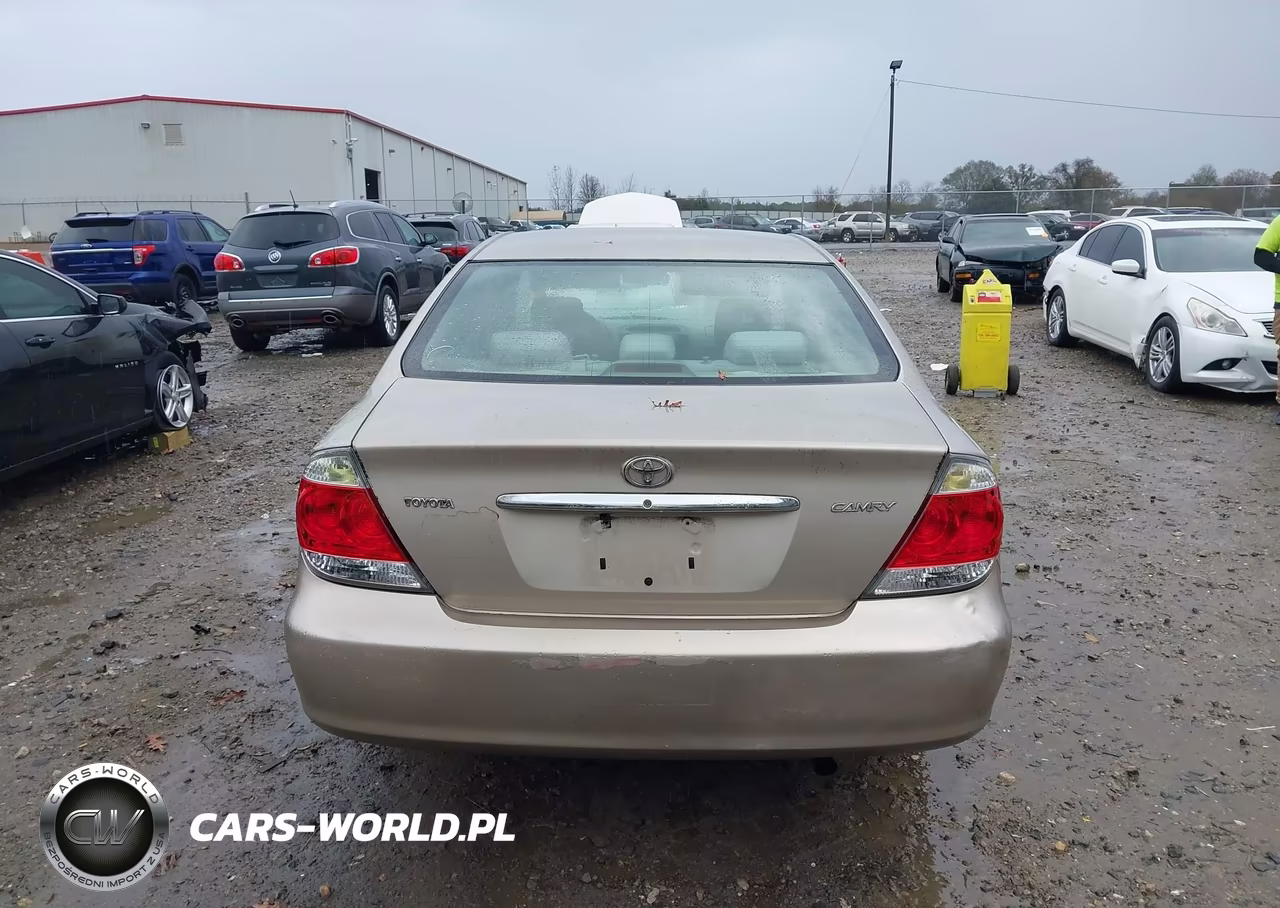 2005 Toyota Camry Std VIN:4T1BE32K85U582466 - 15