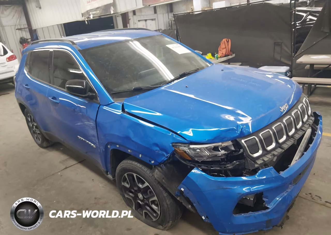 2022 Jeep Compass Latitude Fwd