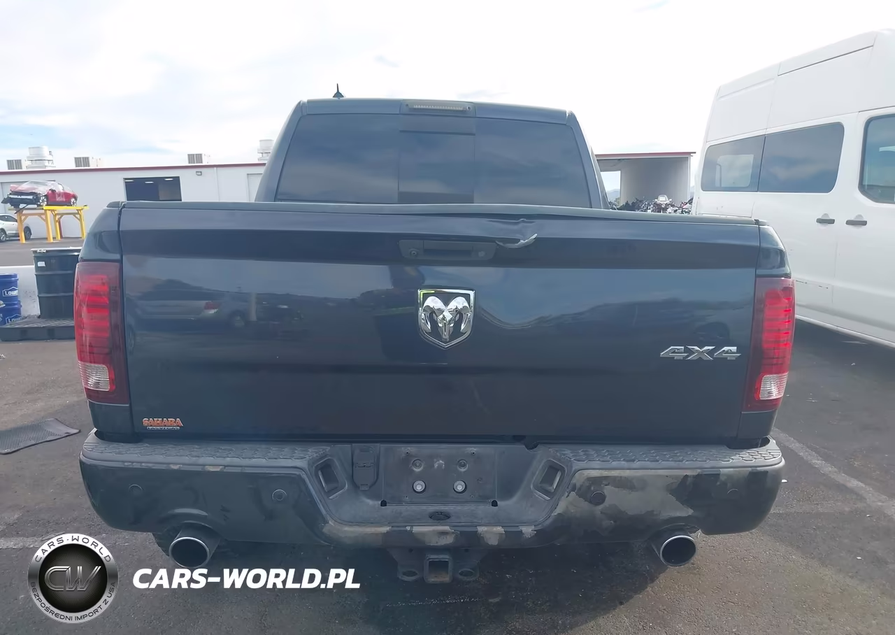 2017 Ram 1500 Sport 4X4 5'7 Box VIN:1C6RR7MTXHS503715 - 17