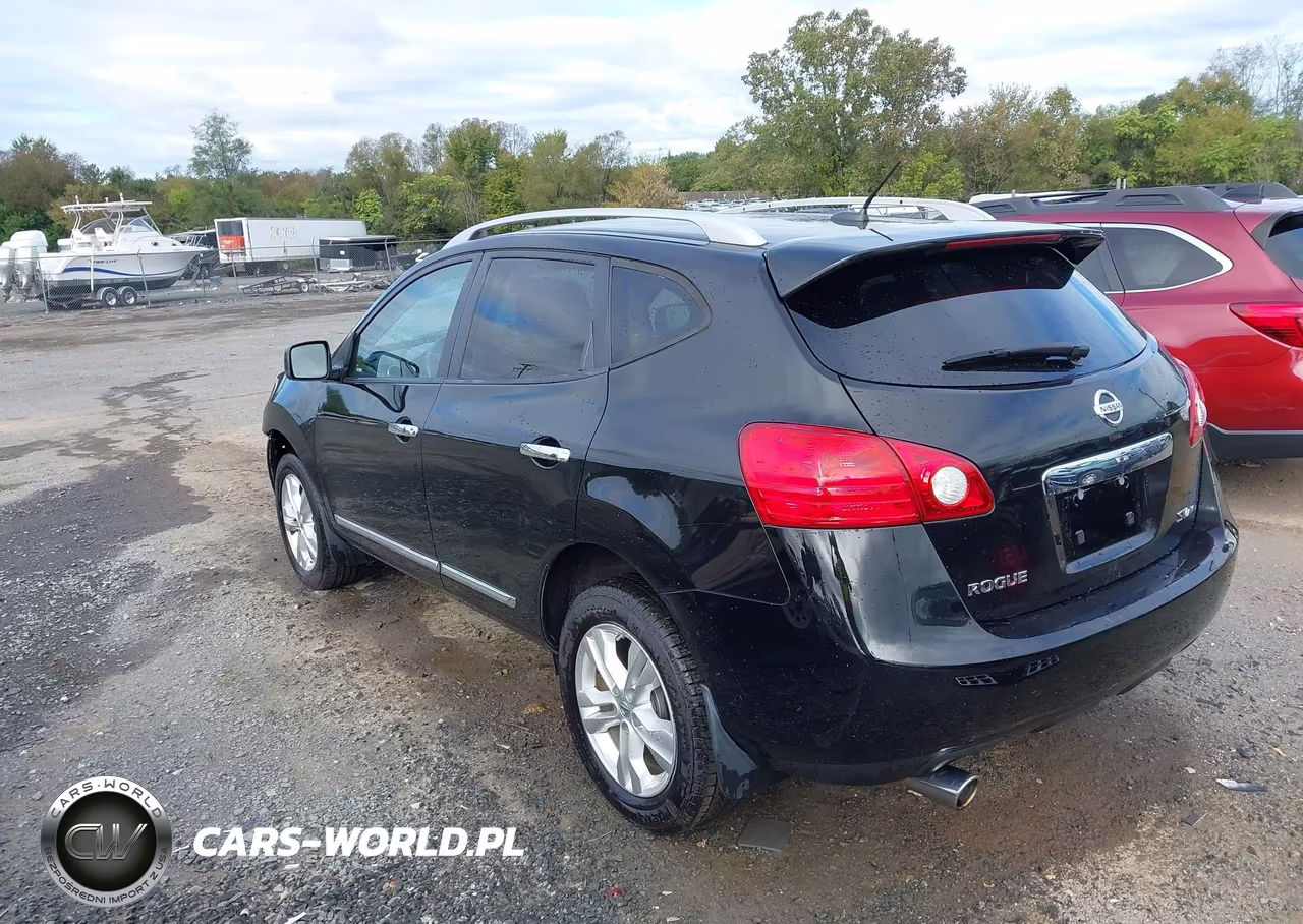 2013 Nissan Rogue Sv VIN:JN8AS5MV1DW643594 - 3