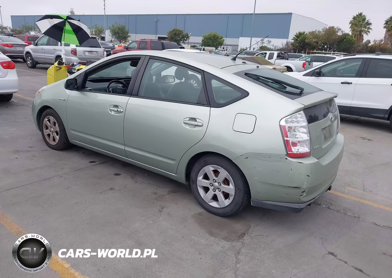 2007 Toyota Prius VIN:JTDKB20U177618026 - 3