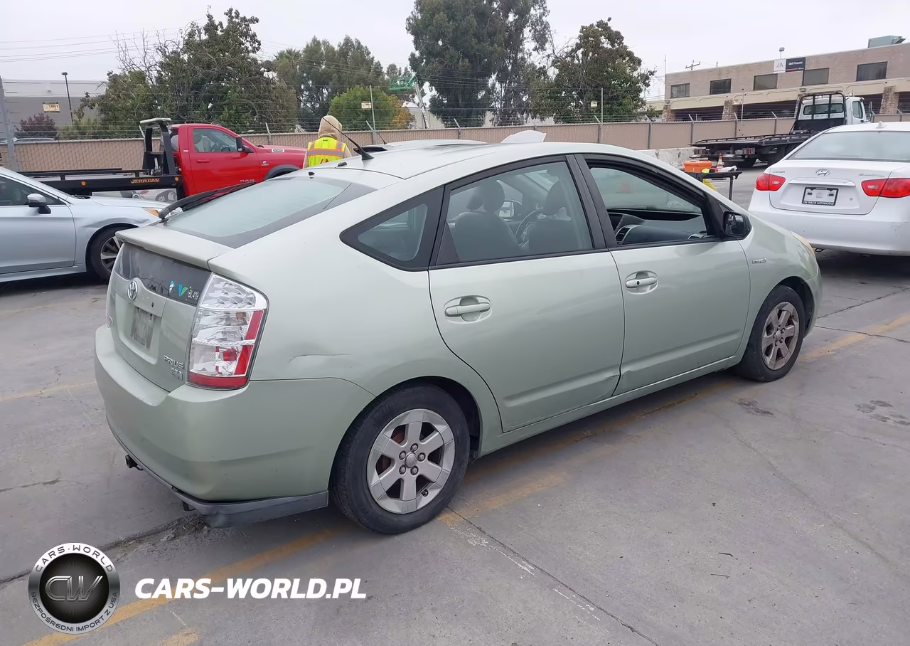 2007 Toyota Prius VIN:JTDKB20U177618026 - 4