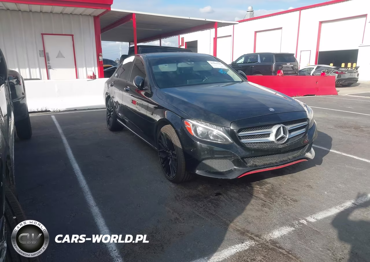 2015 Mercedes-Benz C 300 4Matic