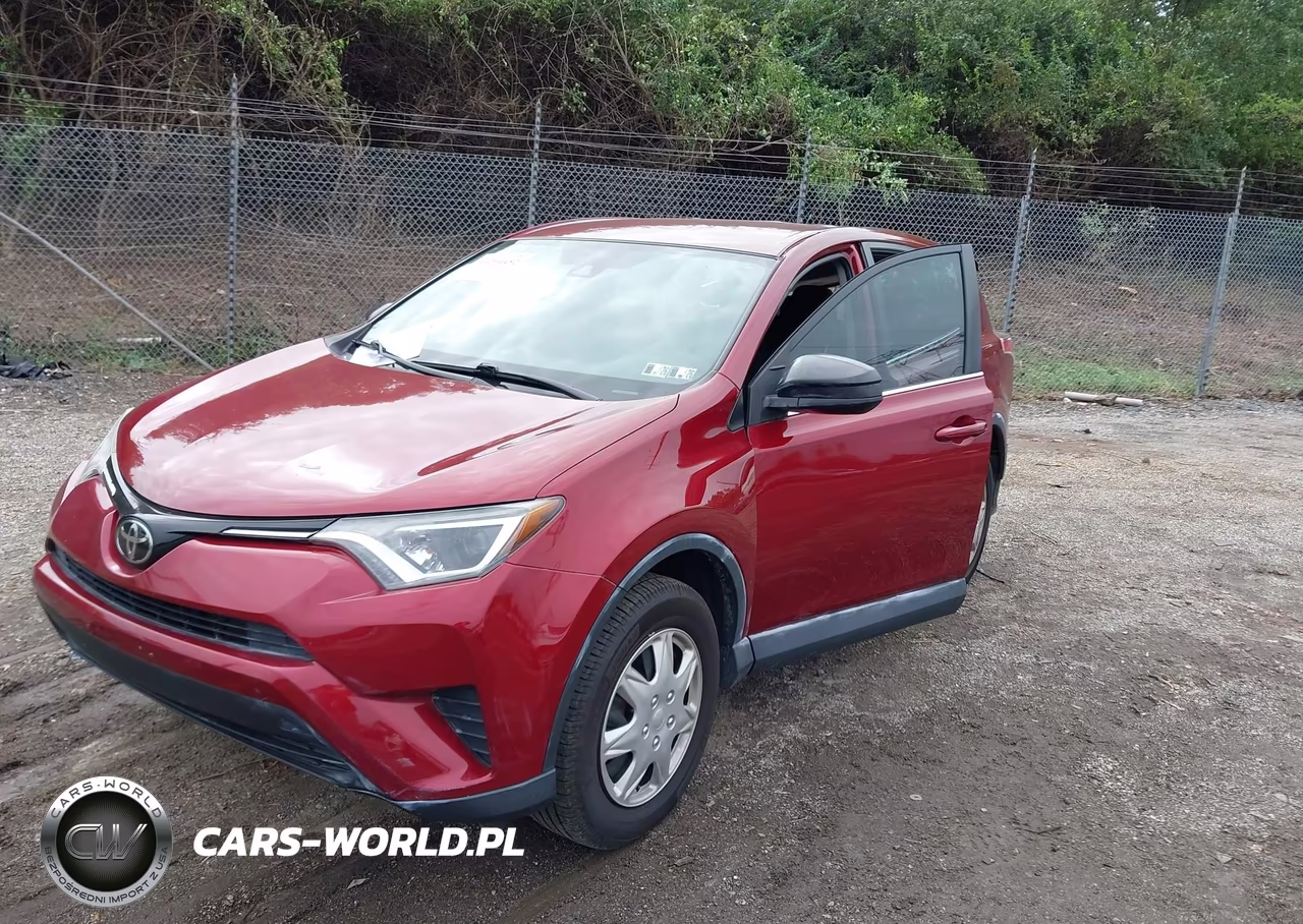 2018 Toyota Rav4 Le VIN:2T3BFREV2JW760993 - 2