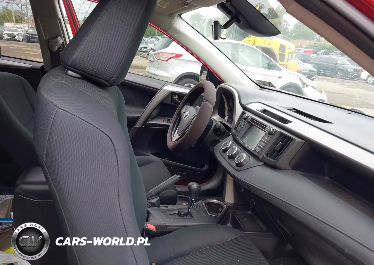 2018 Toyota Rav4 Le VIN:2T3BFREV2JW760993 - 5