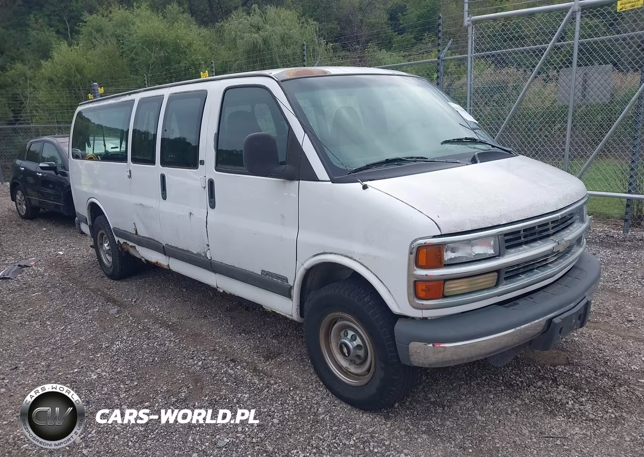 2002 Chevrolet Express