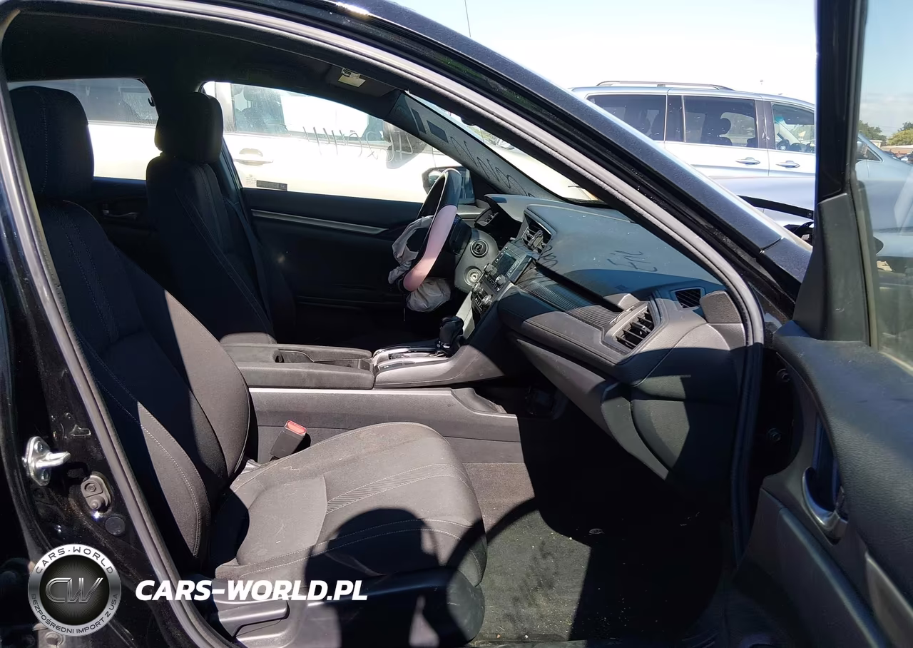 2018 Honda Civic Sport VIN:SHHFK7H45JU228890 - 5