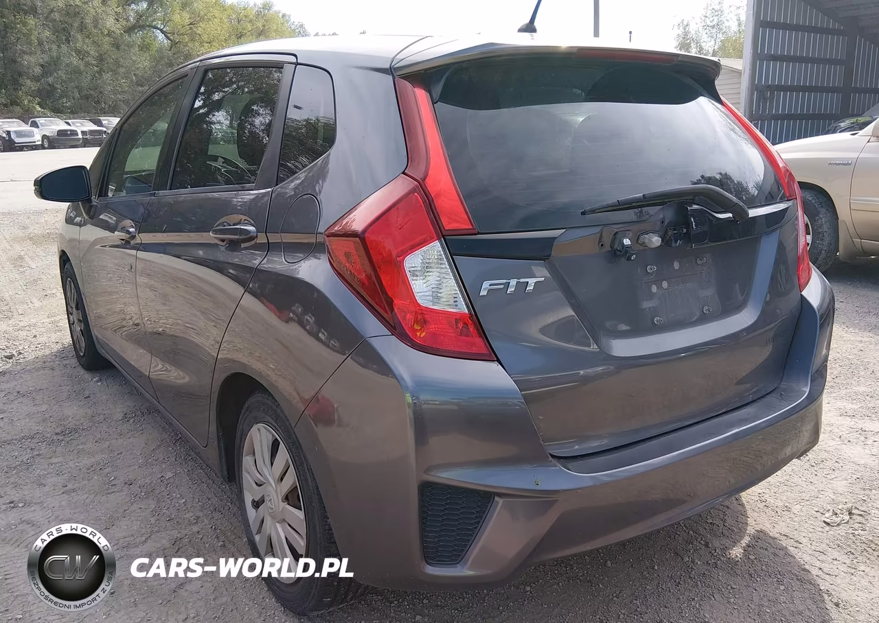 2015 Honda Fit Lx VIN:3HGGK5H55FM705888 - 3