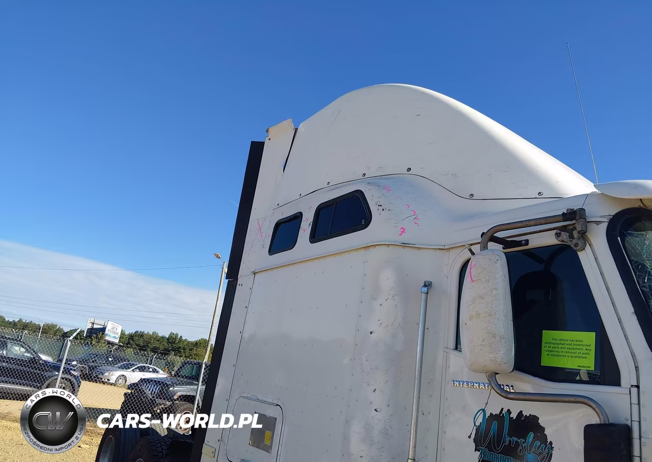 2005 International 9400 9400I VIN:3HSCNAPR05N031375 - 12