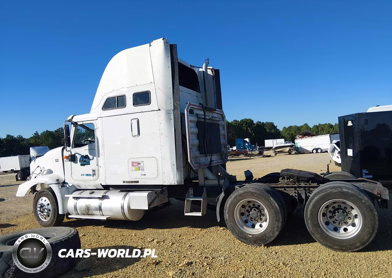 2005 International 9400 9400I VIN:3HSCNAPR05N031375 - 15