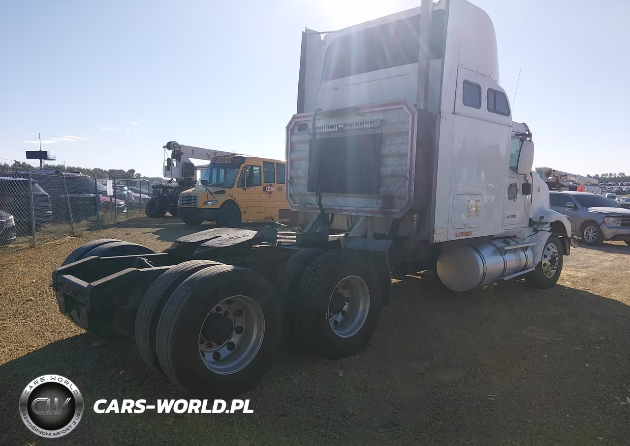 2005 International 9400 9400I VIN:3HSCNAPR05N031375 - 4