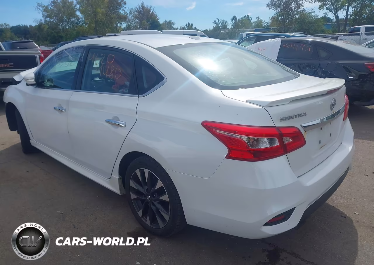 2017 Nissan Sentra Sr VIN:3N1AB7AP2HY237628 - 3