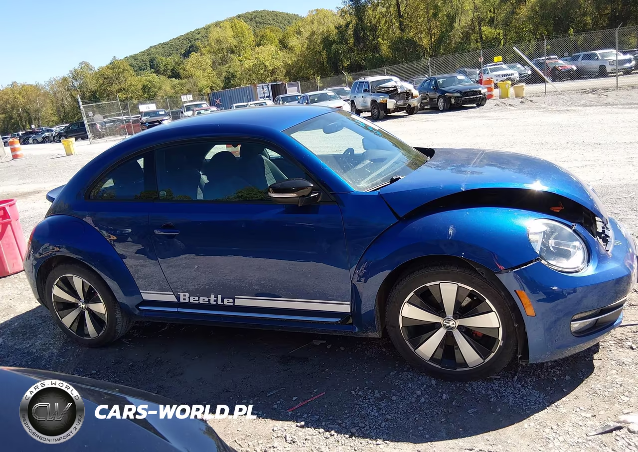 2012 Volkswagen Beetle 2.0T Turbo VIN:3VWVA7ATXCM615447 - 13