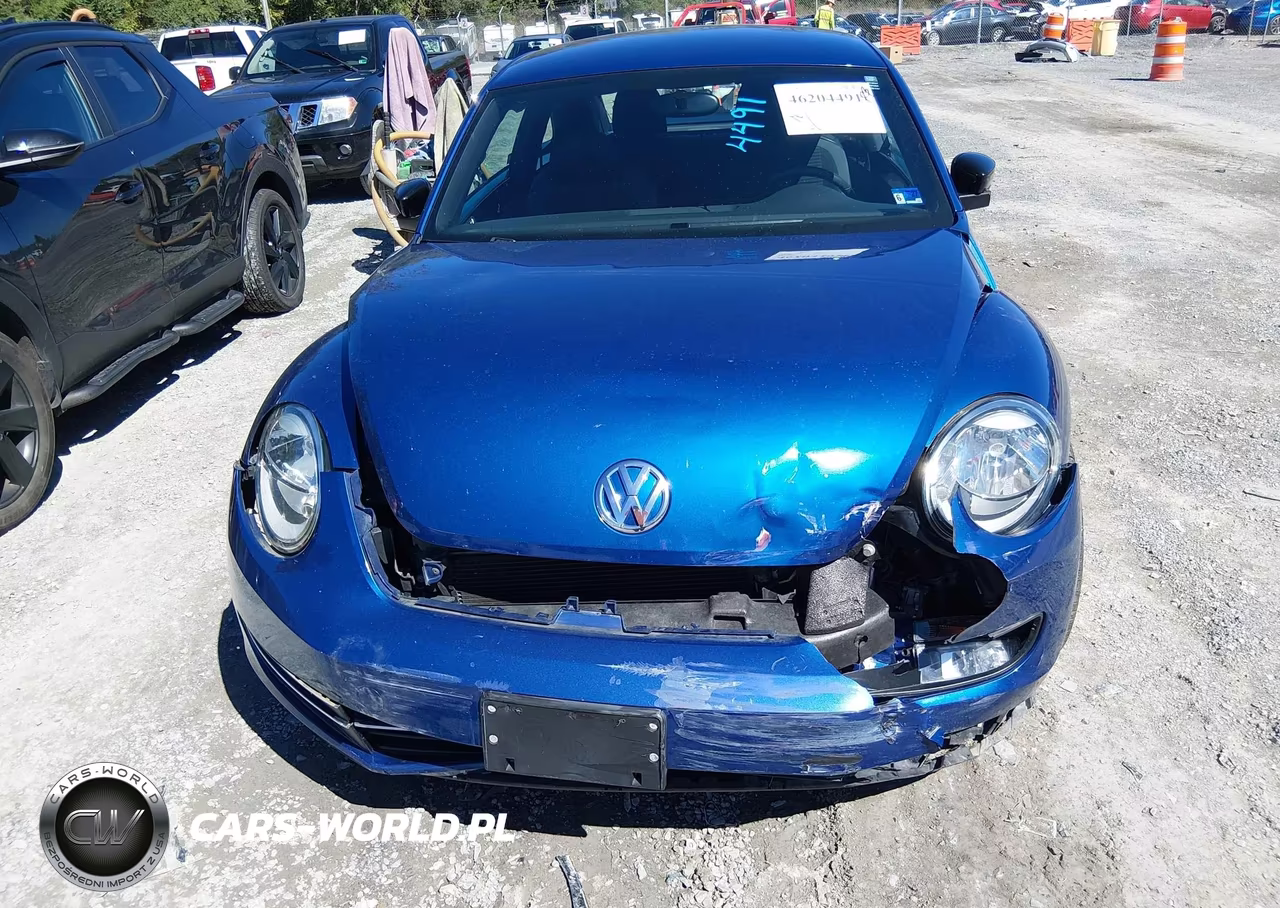 2012 Volkswagen Beetle 2.0T Turbo VIN:3VWVA7ATXCM615447 - 6