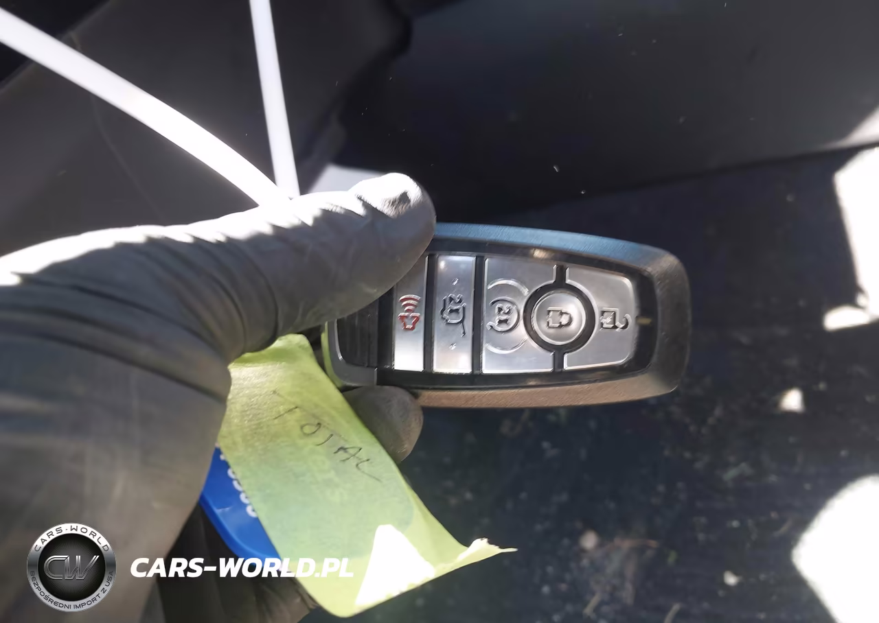 2024 Ford Escape St-Line VIN:1FMCU9MN1RUB00847 - 11