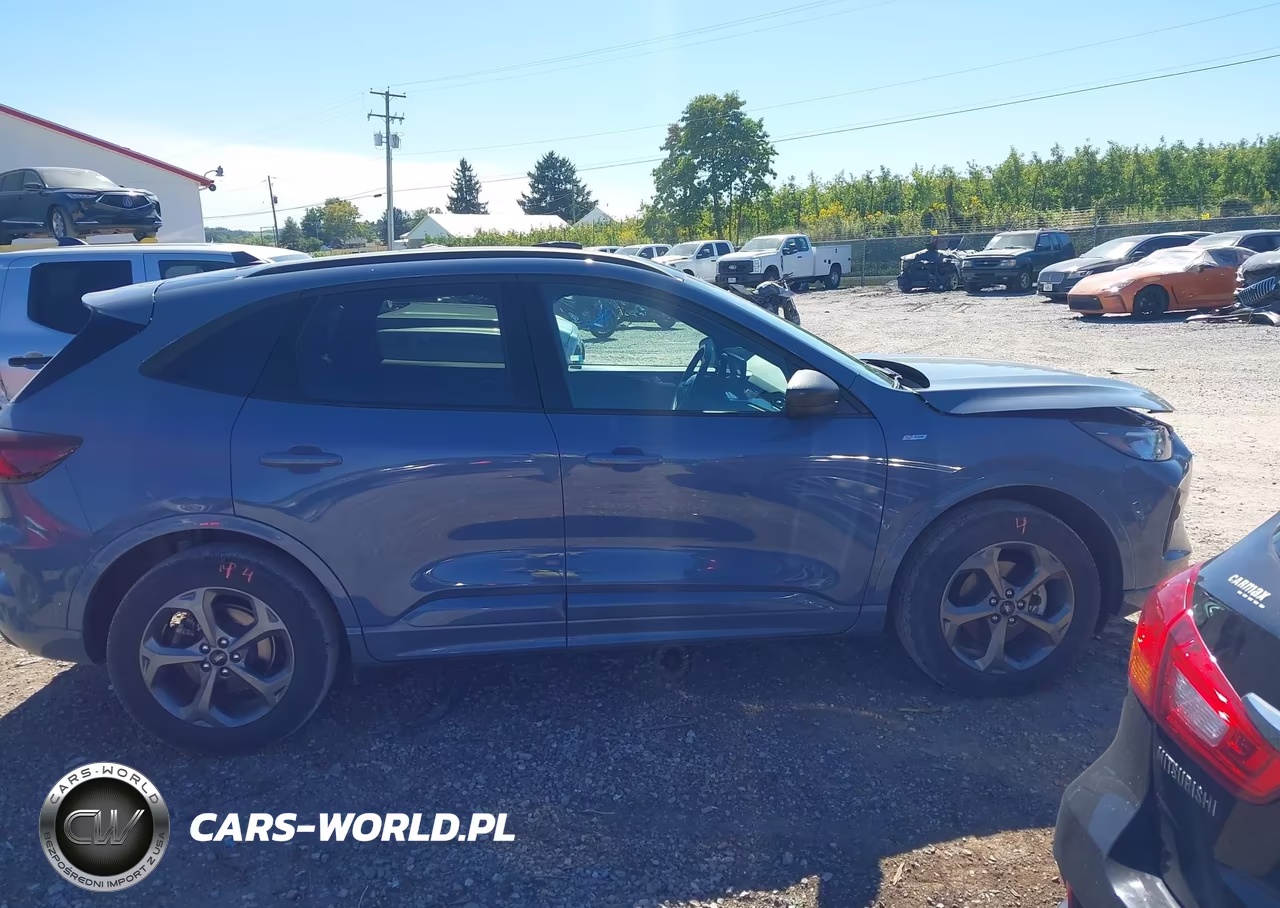 2024 Ford Escape St-Line VIN:1FMCU9MN1RUB00847 - 13