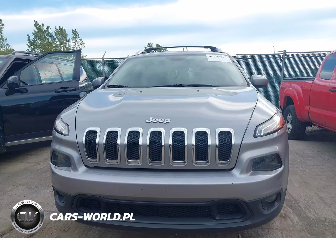 2017 Jeep Cherokee Latitude 4X4 VIN:1C4PJMCB5HW606791 - 12