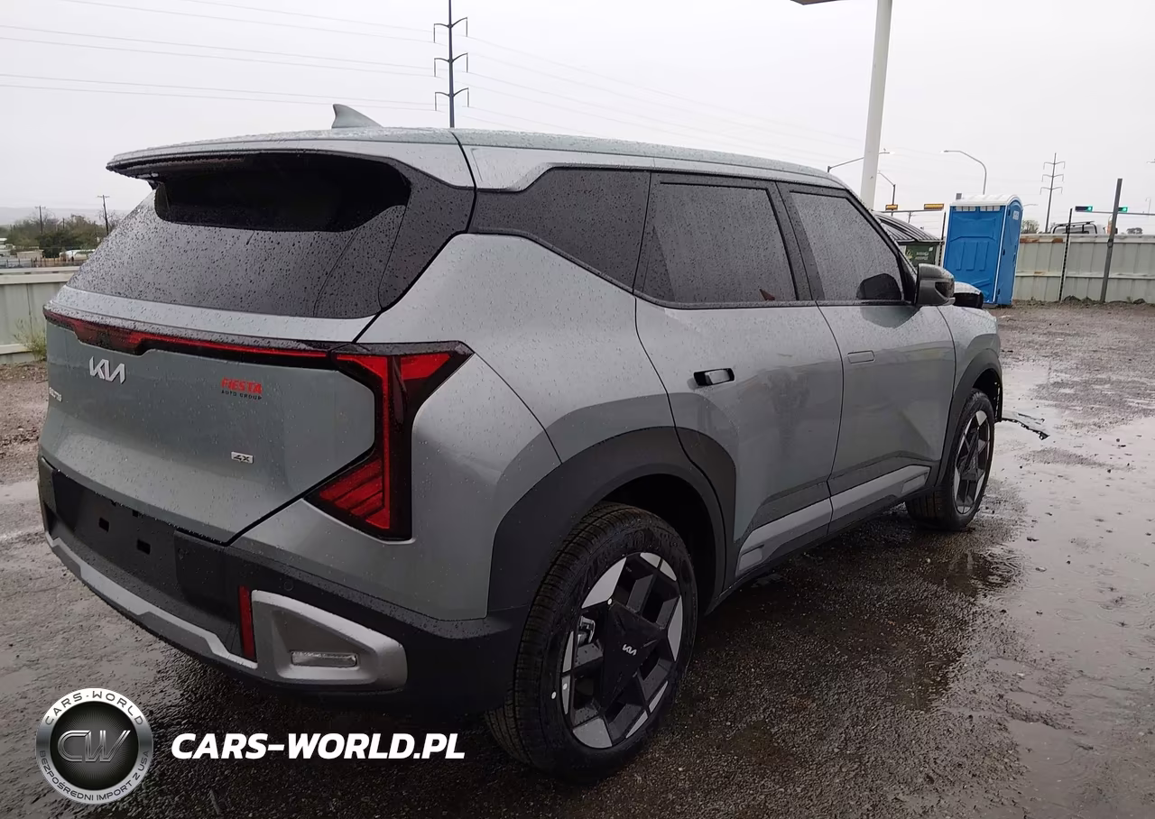 2027 Kia Seltos VIN:KNDELCD32V7013401 - 4