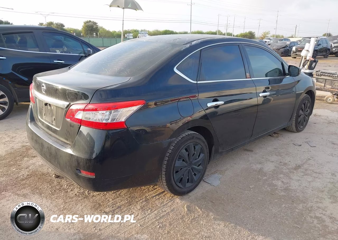 2015 Nissan Sentra S VIN:3N1AB7AP9FY272728 - 4