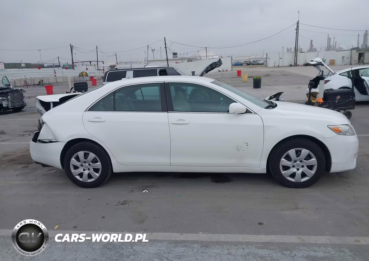2011 Toyota Camry Le VIN:4T1BF3EK7BU760324 - 13