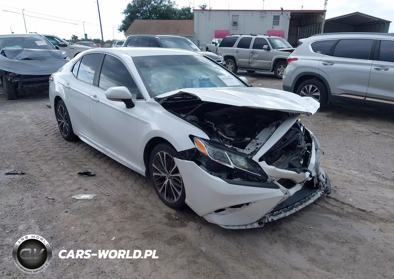 2019 Toyota Camry Se – zdjęcie 1 z 16