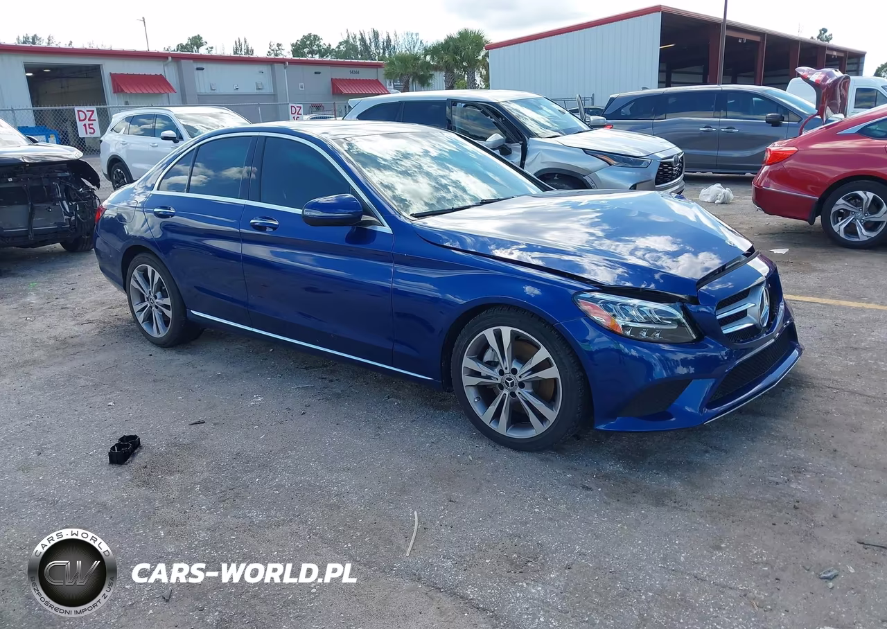 2019 Mercedes-Benz C 300