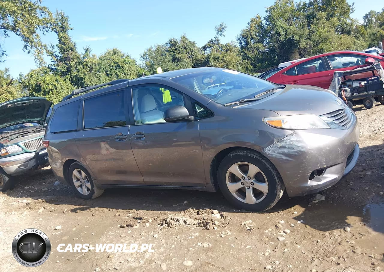 2016 Toyota Sienna Le VIN:5TDKK3DC3GS744529 - 13