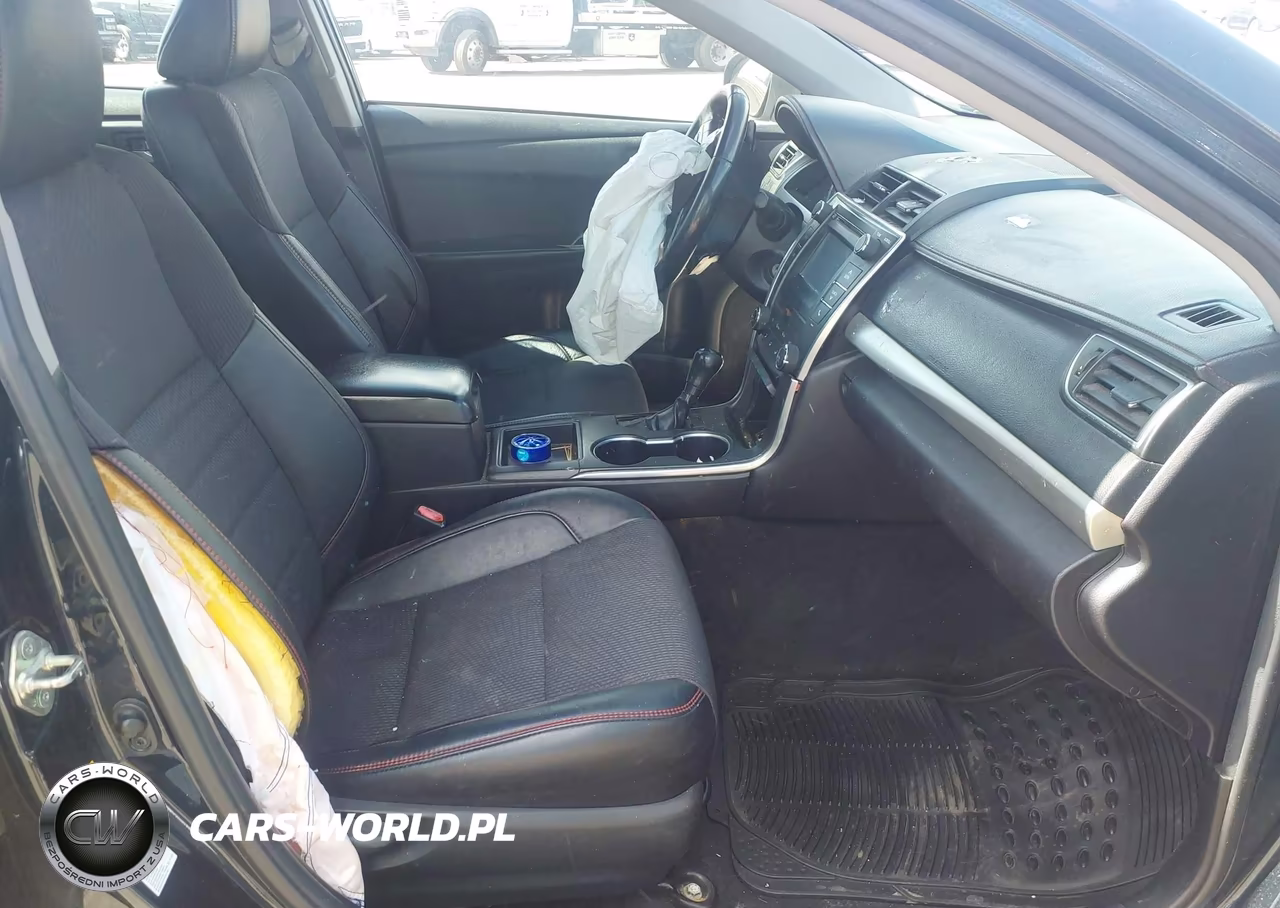 2017 Toyota Camry Se VIN:4T1BF1FK1HU789541 - 5